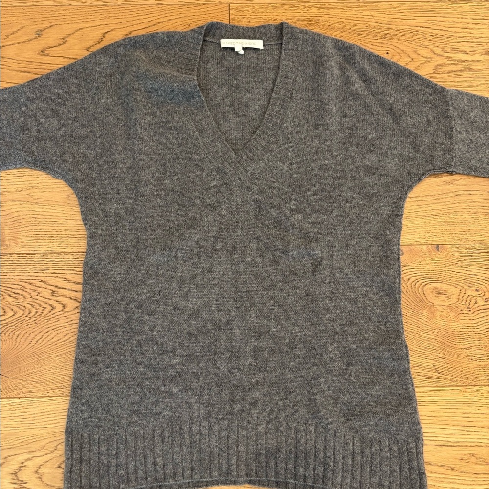 NAKEDCASHMERE Women’s Gray Sweater